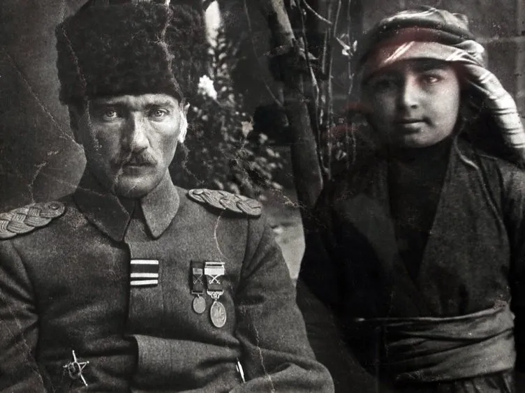 10 KASIM MESAJLARI ve ATATÜRK’ÜN SÖZLERİ: Resimli, övgü dolu, duygusal, kısa, uzun 10 Kasım Atatürk’ü Anma mesajları yayında