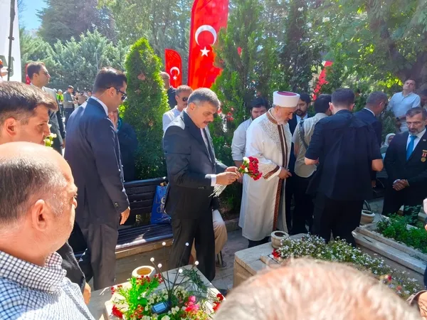 bakan-ciftci-sehitlerimizin-emaneti-bu-devletin-namusudur-1784115158915.jpg
