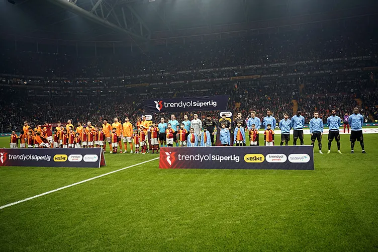 Trabzonspor – Galatasaray maçı saat kaçta, hangi kanalda? İşte muhtemel 11’ler…