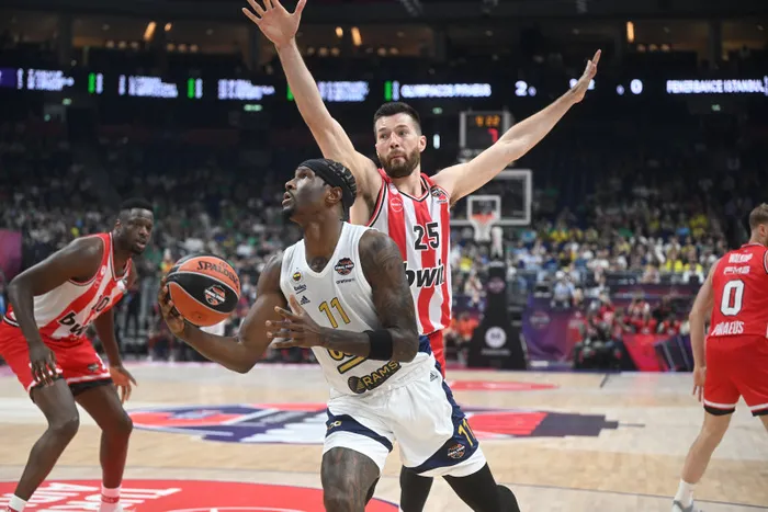 fenerbahce-beko-euroleaguede-4-oldu-1716747620635.jpg