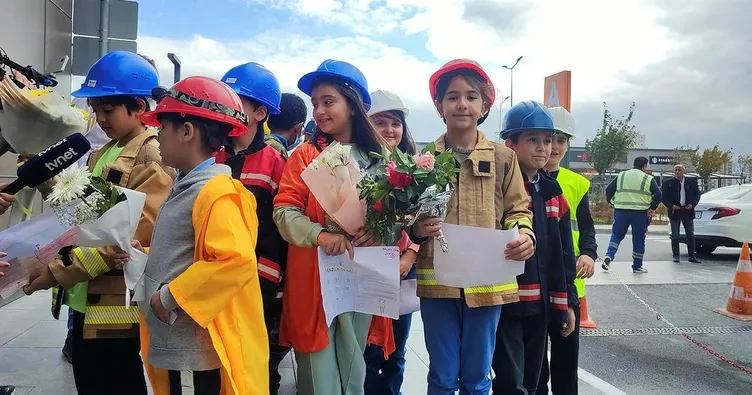 Küçük yüreklerden yaralı madencilerin ailelerine ziyaret