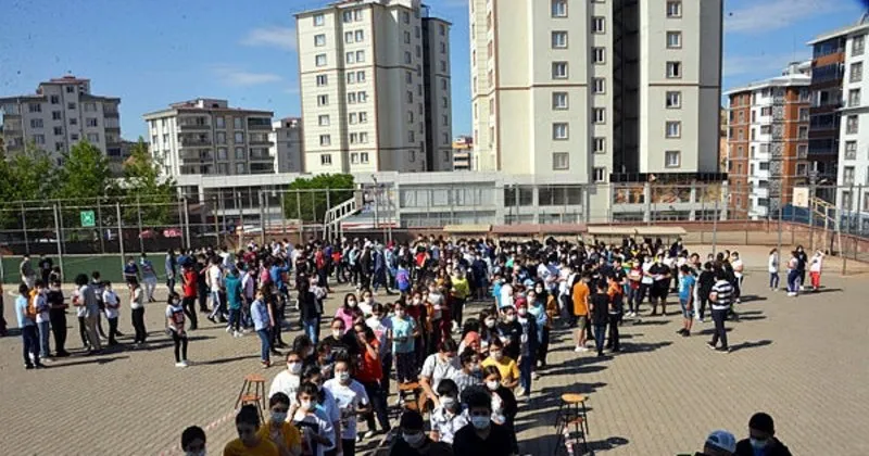 Milli Egitim Bakanindan Aciklama Okullar Ne Zamna Acilacak Cocugum Hangi Okula Gidecek E Okul Giris Sayfasi Egitim Haberleri