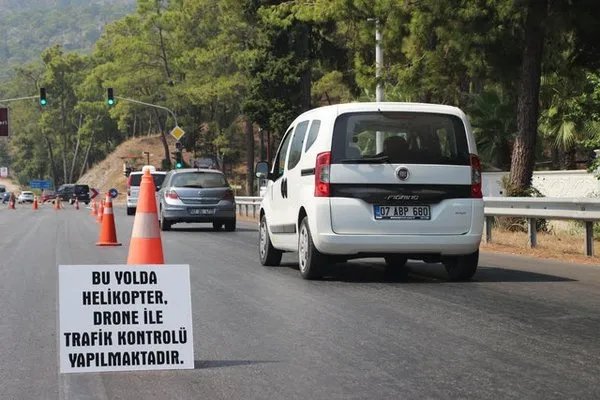 Dönüş trafiği başladı... İşte trafikte son durum