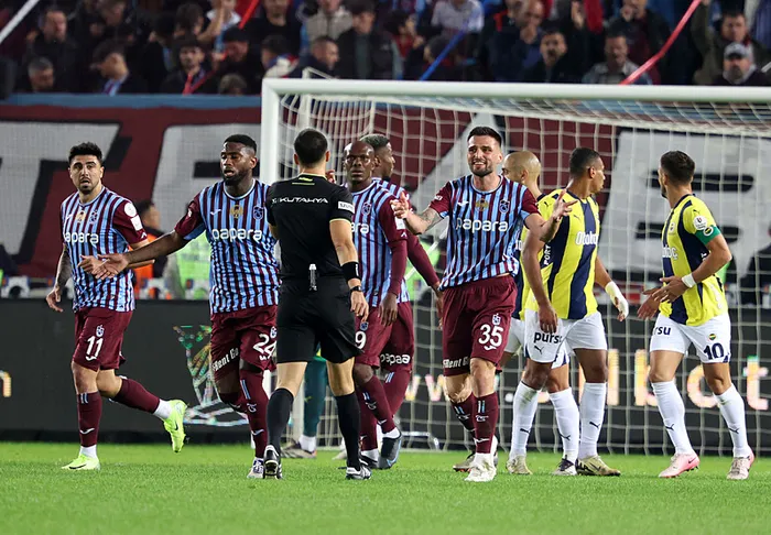 son-dakika-haberi-trabzonspor-fenerbahce-maci-sonrasi-ertugrul-dogandan-cok-sert-sozler-1730662185680.jpeg