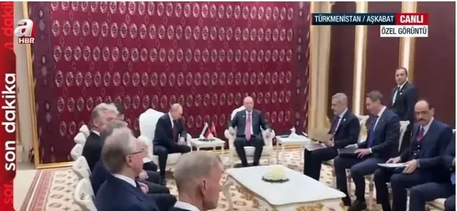 son-dakika-turkmenistanda-kritik-zirve-baskan-erdogan-ile-rusya-lideri-putin-bir-araya-geldi-1765535066694.jpg
