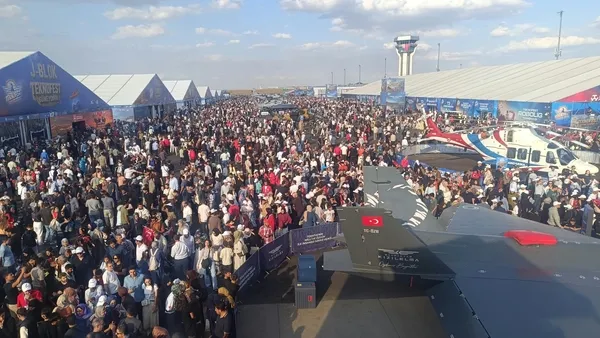 sanliurfada-teknofestin-bilancosu-aciklandi-13-milyon-ziyaretci-1791210755629.jpg