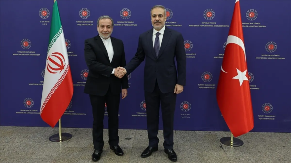 SON DAKİKA I Bakan Fidan, Arakçi ile görüştü: Müzakere süreci ele alındı! SON DAKİKA I Bakan Fidan, Arakçi ile görüştü: Müzakere süreci ele alındı!