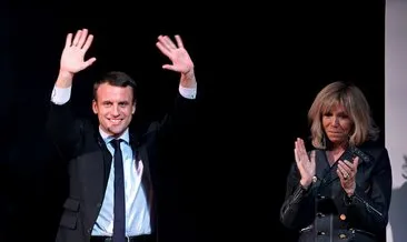 Macron görevi Hollande’dan devraldı