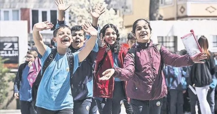 Ara tatile sahadan destek