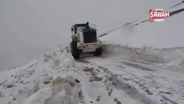 Bitlis’teki kar yağışı Nemrut yolunun açılmasına engel oldu | Video