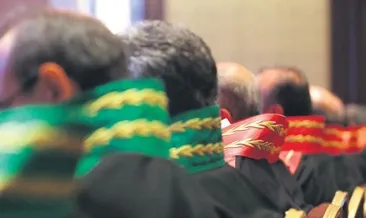 FETÖ’cü savcılar deşifre oldu