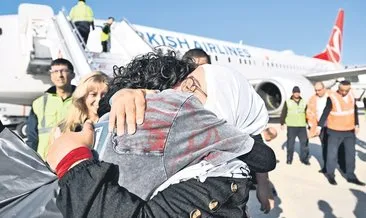 SON DAKİKA | Sumud aktivistleri hep bir ağızdan seslendi iyi ki Türkiye var! Diplomasi trafiği yürüten tek ülke #istanbul