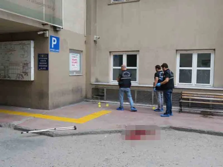 Son Dakika: Ãmraniye EÄitim ve AraÅtırma Hastanesi'nde silahlı saldırı: 2 ölü!