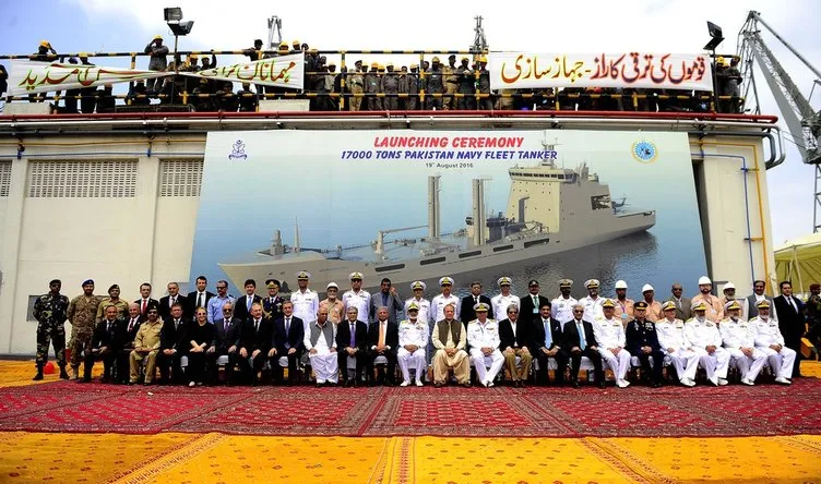 Türkiye’den Pakistan’a dev askeri gemi
