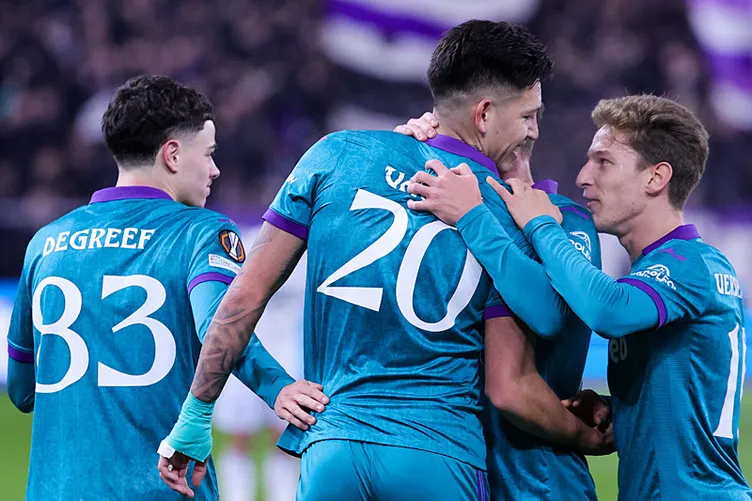 Son dakika haberi: Fenerbahçe’nin rakibi Anderlecht ile ilgili öne çıkan detaylar! En iyi iki oyuncusu yok...