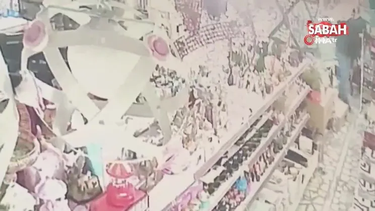 Çocuk parkında korkunç cinayet | Video