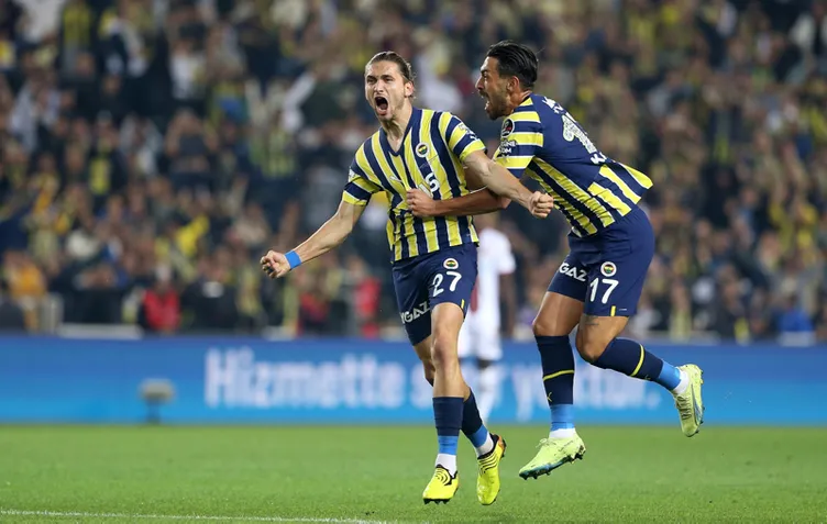 Son dakika Fenerbahçe haberleri: Fenerbahçe’nin başına talih kuşu kondu! Yıldız oyuncu için rekor teklife ‘evet’ denilecek…