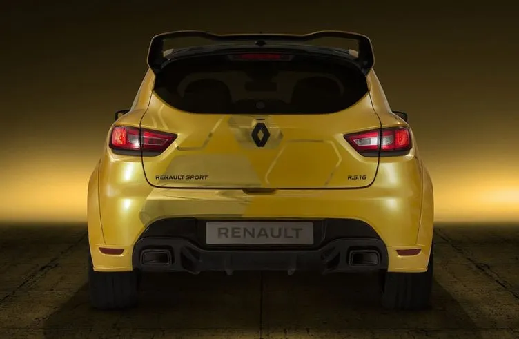 Renault’tan çok özel Clio