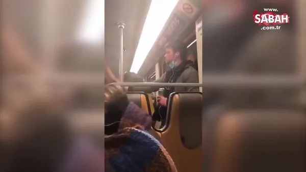 Metroda mide bulandıran görüntü! Elini yalayıp direğe sürdü | Video