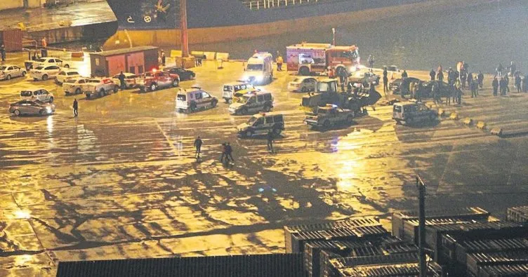 Bandırma Limanı’nda otomobil denize düştü