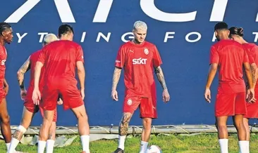 Aşk açısı çeken İcardi süzüldü