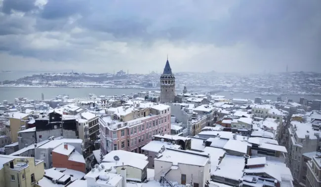 son-dakika-meteorolojiden-hava-durumu-uyarisi-once-kar-sonra-bahar-havasi-istanbul-icin-tarih-verildi-1767334162080.png