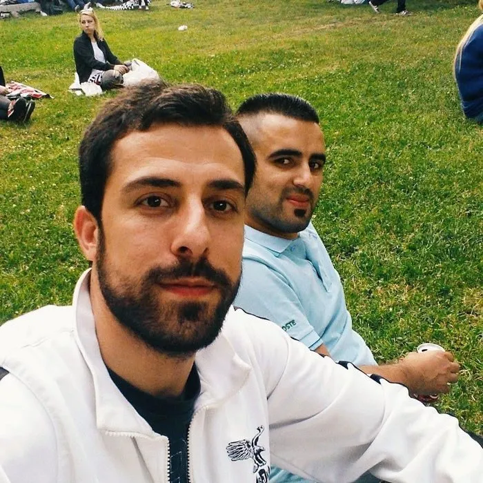 İstanbul’un göbeğinde inanılmaz olay: Kaldırımda yürürken öyle bir şey oldu ki: Dalağı alındı!