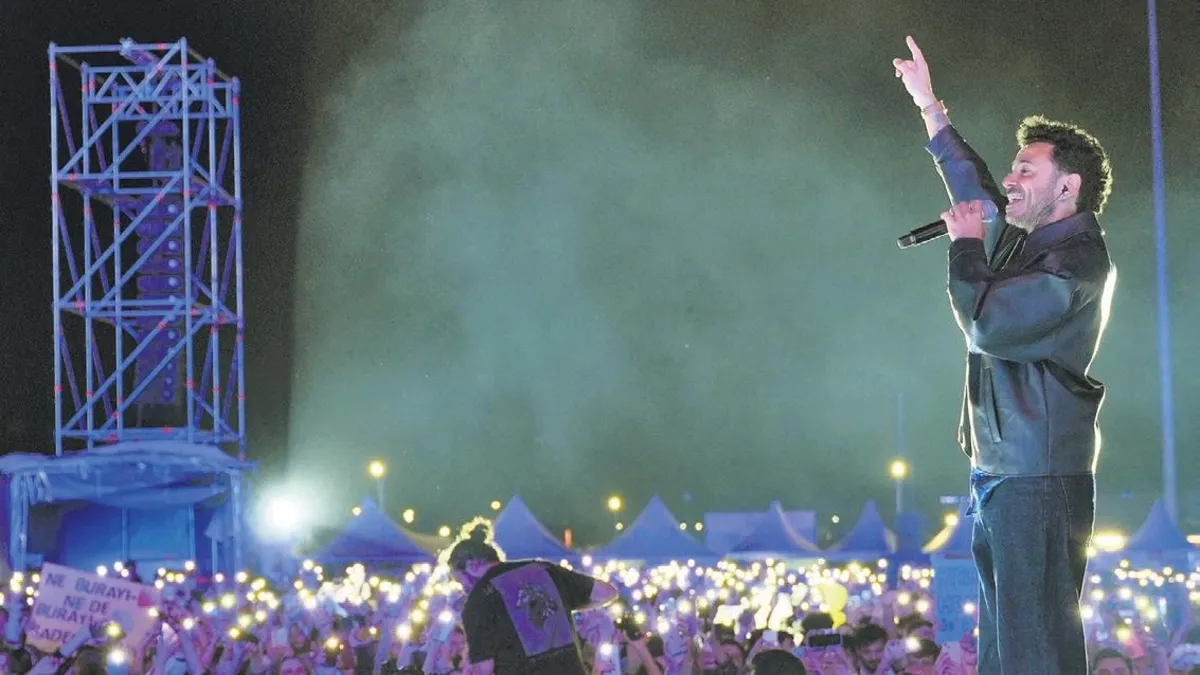 Erzurum’da festival sahnesi Buray’la renklendi