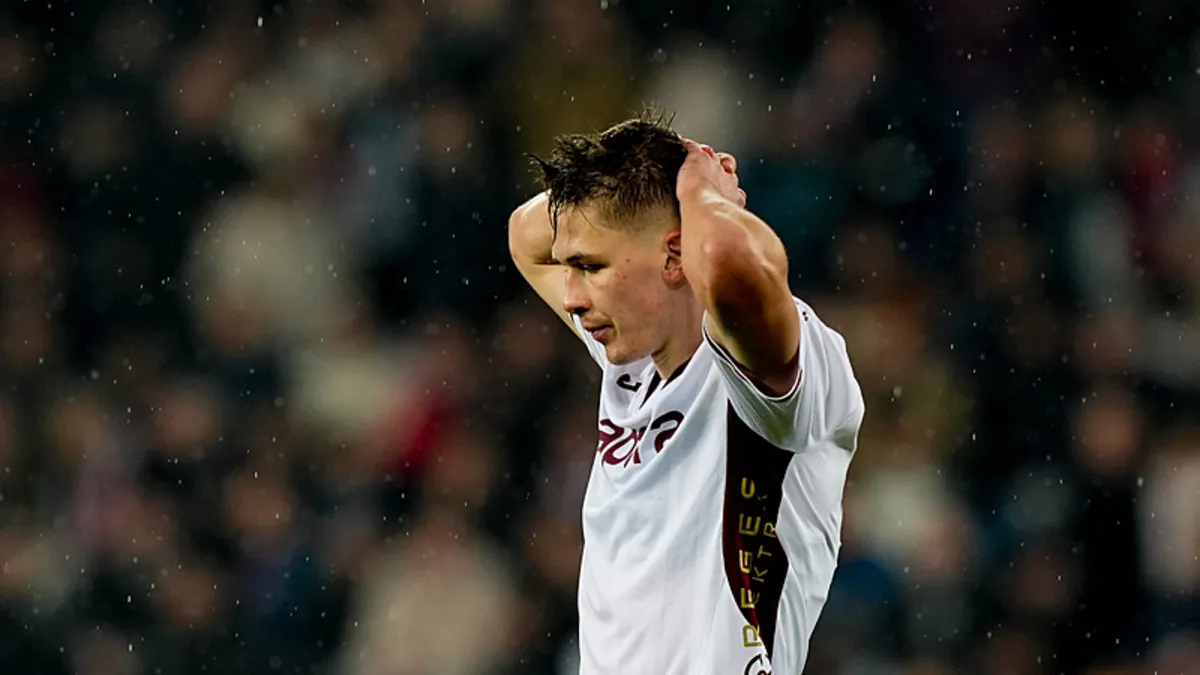 Trabzonspor’da ayrılık! 3.5 milyon euroya ayrılıyor Trabzonspor’da ayrılık! 3.5 milyon euroya ayrılıyor