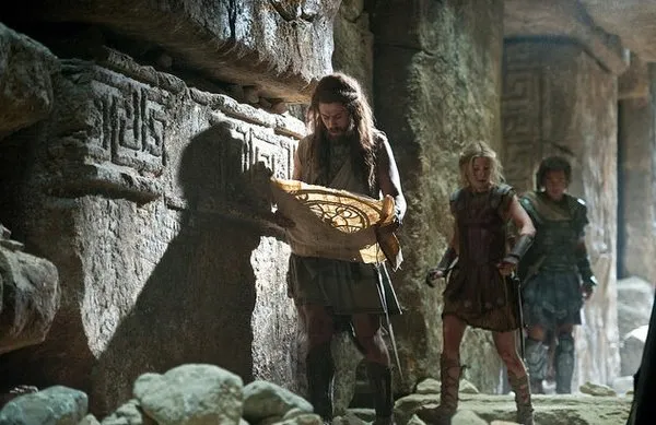 Titanların Öfkesi filminden kareler