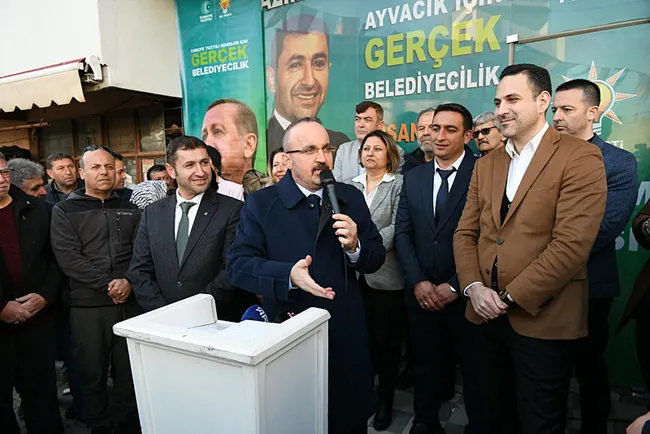 baskan-erdogan-edirnede-duzenlenen-mitingde-vatandaslara-telefonla-seslendi-1711229687858.jpeg Başkan Erdoğan, Edirne'de düzenlenen mitingde vatandaşlara telefonla seslendi