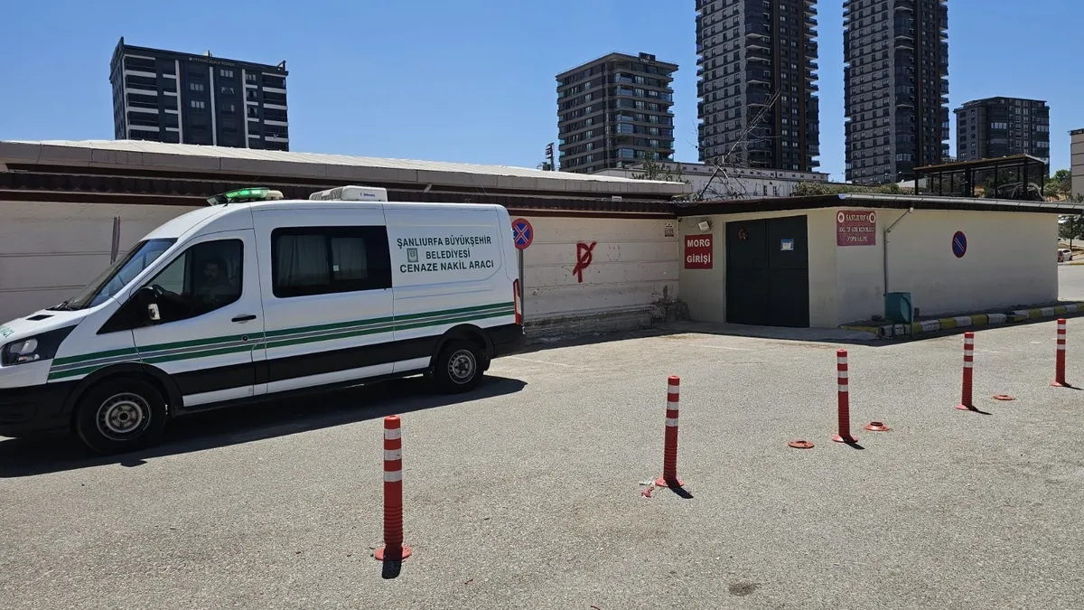 Şanlıurfa'nın Hilvan ilçesinde cinayet zanlısı baba ve oğlu jandarma ekiplerince yakalandı.
