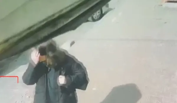 son-goruntuleri-ortaya-cikmisti-kayip-mimar-ece-gurelden-ikinci-iz-yeni-goruntuler-ortaya-cikti-1741166645669.jpg