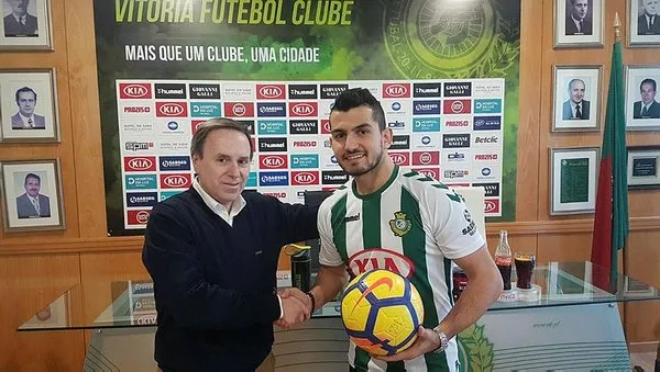 Emrah Başsan Portekiz'de kurtarıcı olarak karşılandı!