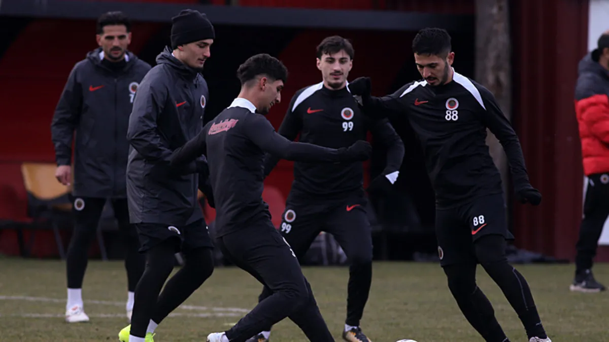 Gençlerbirliği 3 futbolcudan yoksun çalıştı! Gençlerbirliği 3 futbolcudan yoksun çalıştı!