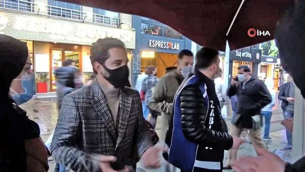 İstanbul İstiklal Caddesi'nde sigara içtiği için ceza yedi, “Ben ünlüyüm, beni çekmeyin” dedi | Video