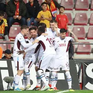 Son dakika haberi: Trabzonspor, Ziraat Türkiye Kupası yarı final ilk maçında Fatih Karagümrük'ü ağırlayacak