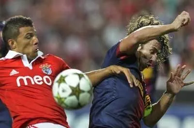 Barça'nın efsanesinin kolu kırıldı