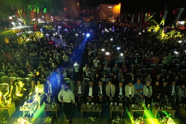 yahyalida-elma-kultur-ve-turizm-festivali-basladi-1695469732859.jpg