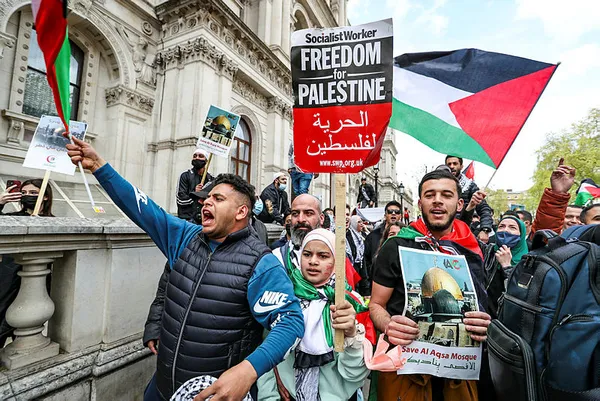ingiltere-sokaga-dokuldu-isgalci-israilin-mescid-i-aksa-saldirilari-protesto-edildi-1620580014730.jpg İngiltere sokağa döküldü! İşgalci İsrail'in Mescid-i Aksa saldırıları protesto edildi