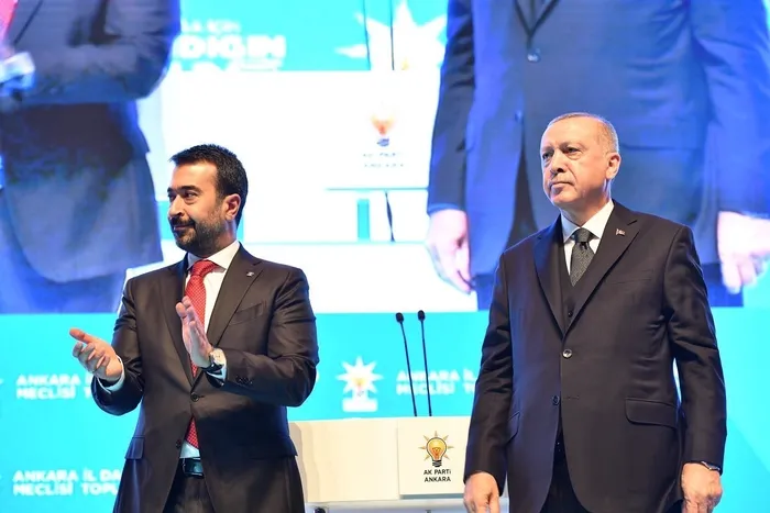 ak-parti-ankara-teskilatindan-rekor-uye-sayisi-1-milyon-53-bini-asti-1767440151621.jpg
