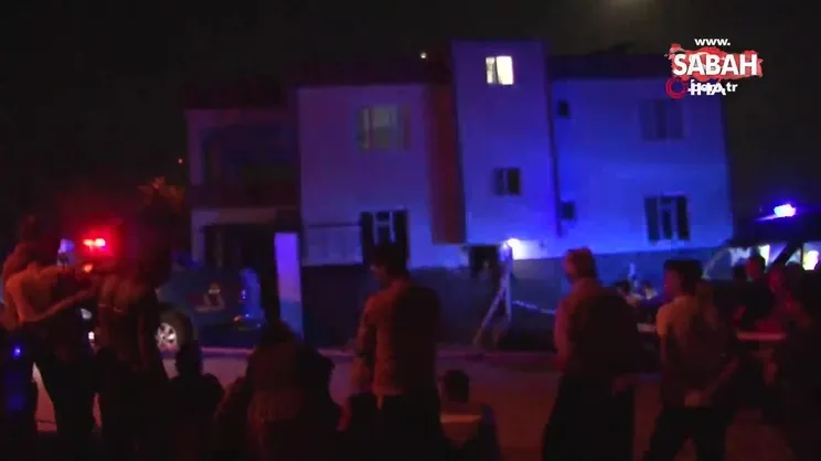 Bir ailenin yok olduğu evdeki cenazeler morga kaldırıldı | Video