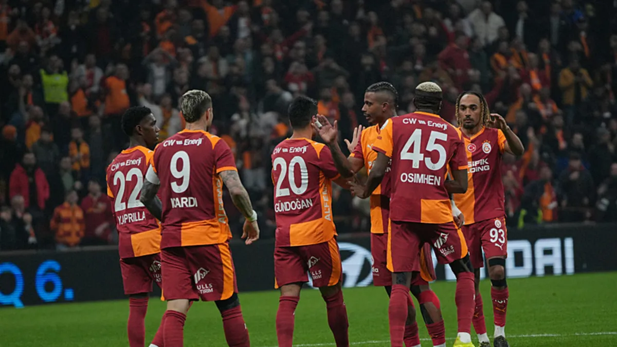 Galatasaray’da Şampiyonlar Ligi’nde oynanacak Juventus maçı öncesi 4 eksik Galatasaray’da Şampiyonlar Ligi’nde oynanacak Juventus maçı öncesi 4 eksik