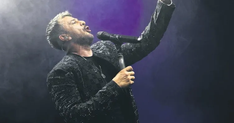 Rusya’da Emre Altuğ rüzgarı!