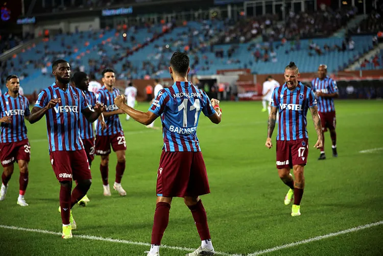 marek-hamsikten-trabzonspor-taraftarlarina-sampiyonluk-sozu-1630068068588.jpg