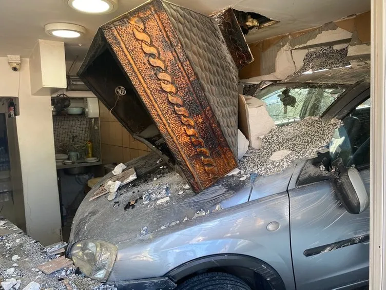 İstanbul'da akıllara durgunluk veren kaza! Kebapçıya işte böyle daldı...