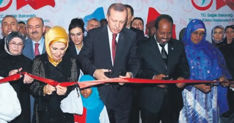 Erdoğan’a övgü Fransa’ya eleştiri