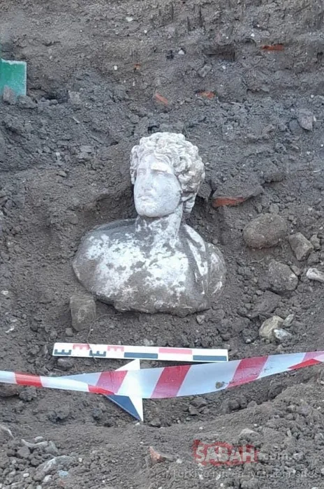 Düzce’de antik kentte 1800 yıllık büst bulundu! Kazı çalışmaları sırasında...