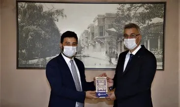 İl Sağlık Müdürü Kağıthane’yi ziyaret etti: ‘Kovid-19’a karşı en güçlü silahımız aşı’ dedi #istanbul