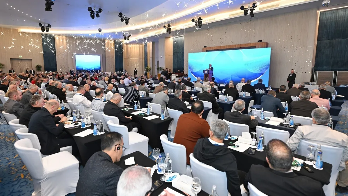 Türkiye ve Mısır arasında “Üçüncü ülkelerde iş birliği” toplantısı yapıldı Türkiye ve Mısır arasında “Üçüncü ülkelerde iş birliği” toplantısı yapıldı